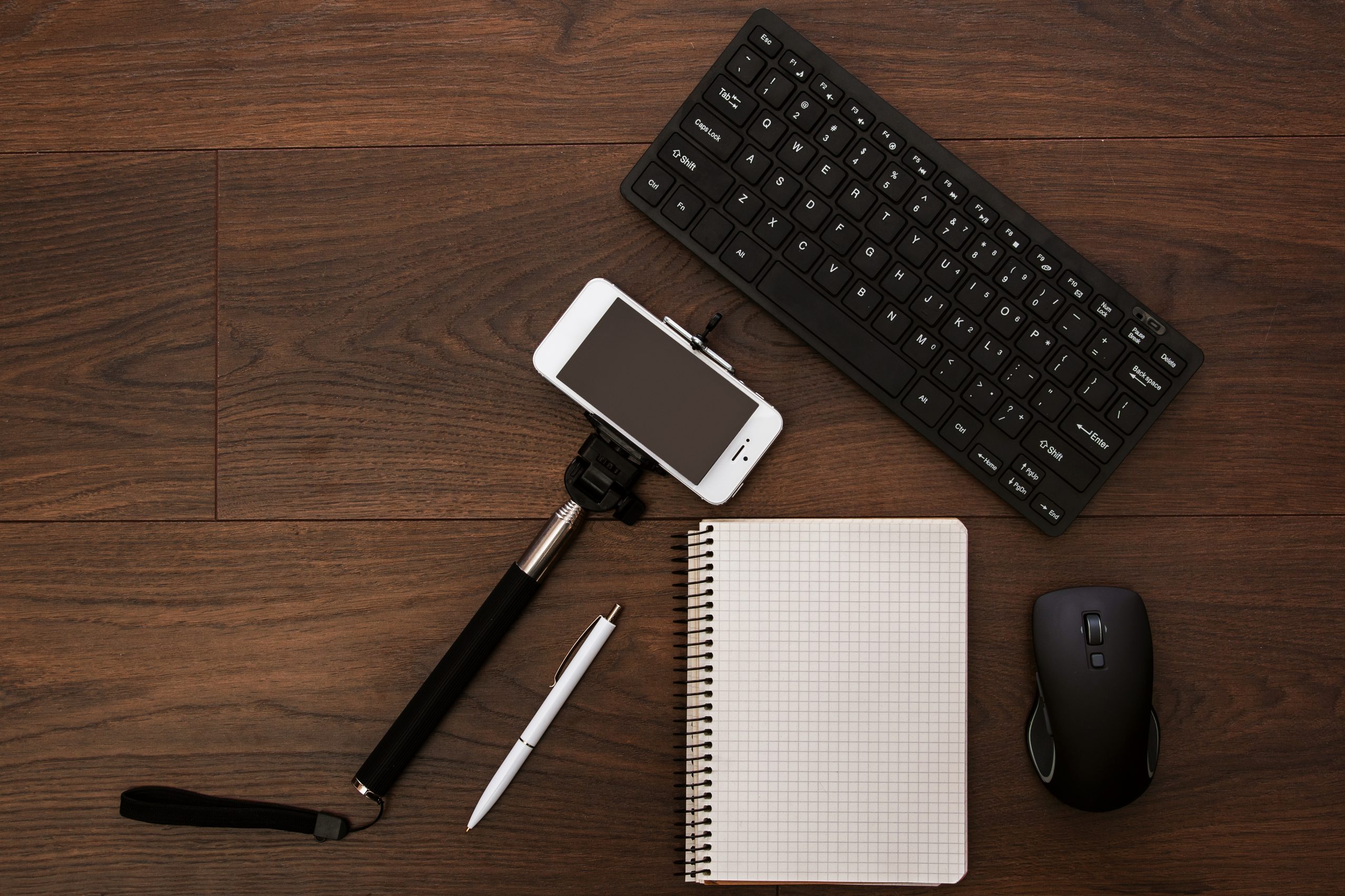 Different objects for blogging on a workplace